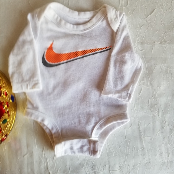 Nike Other - SOLD Nike Baby Boys Newborn Bodysuit White